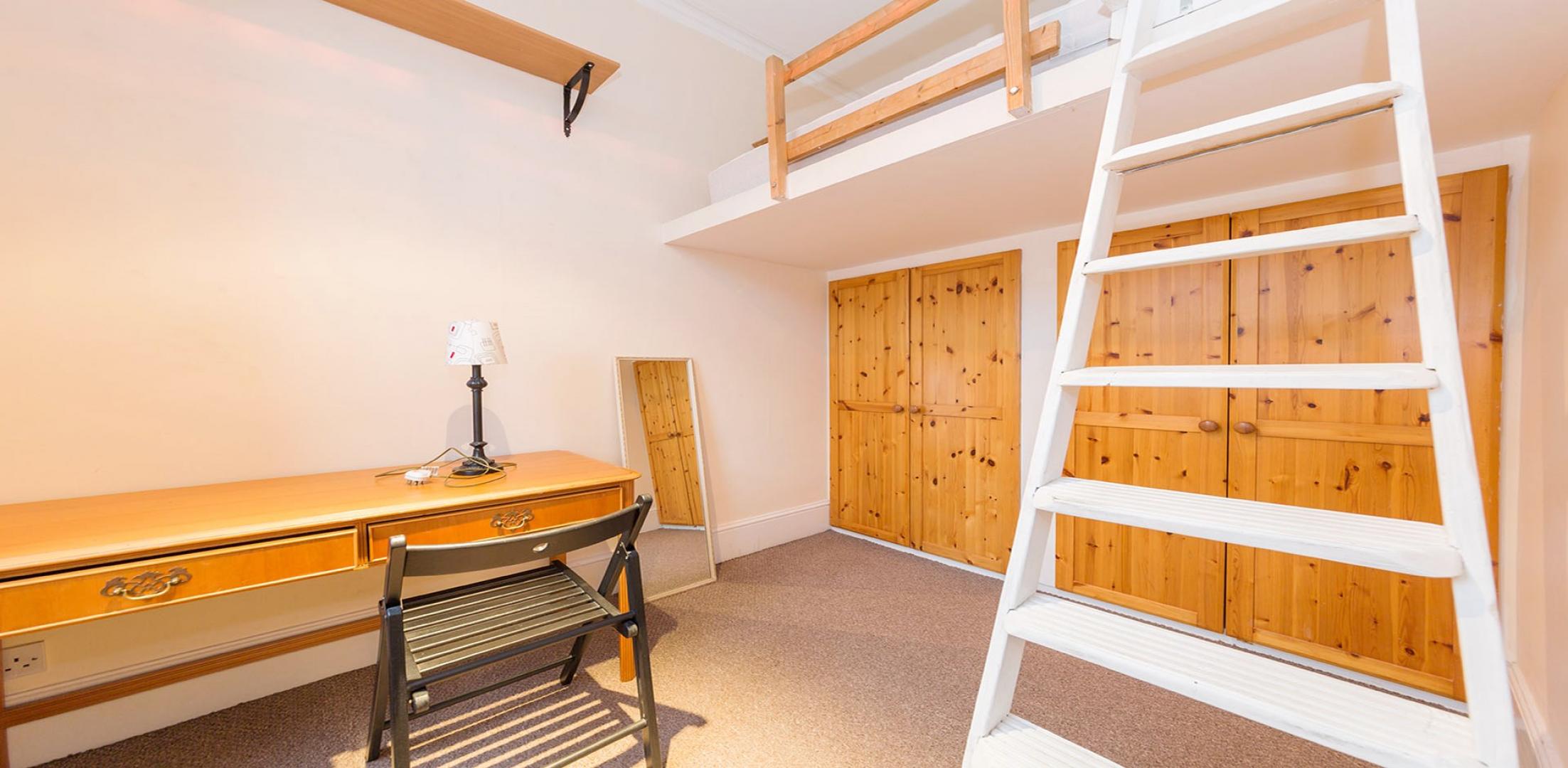 			3 Bedroom, 1 bath, 1 reception Flat			 Birchington Road, KILBURN